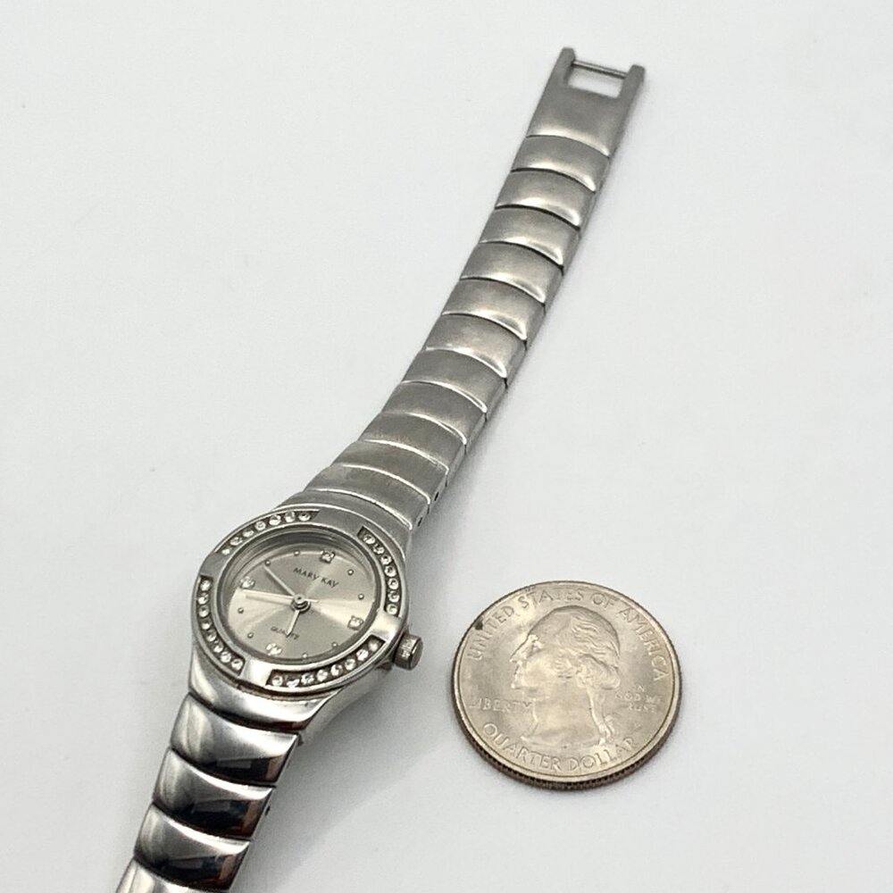 Mary Kay Silver Tone Watch Crystal Bezel 6.5" Wrist New Battery - Picture 11 of 15